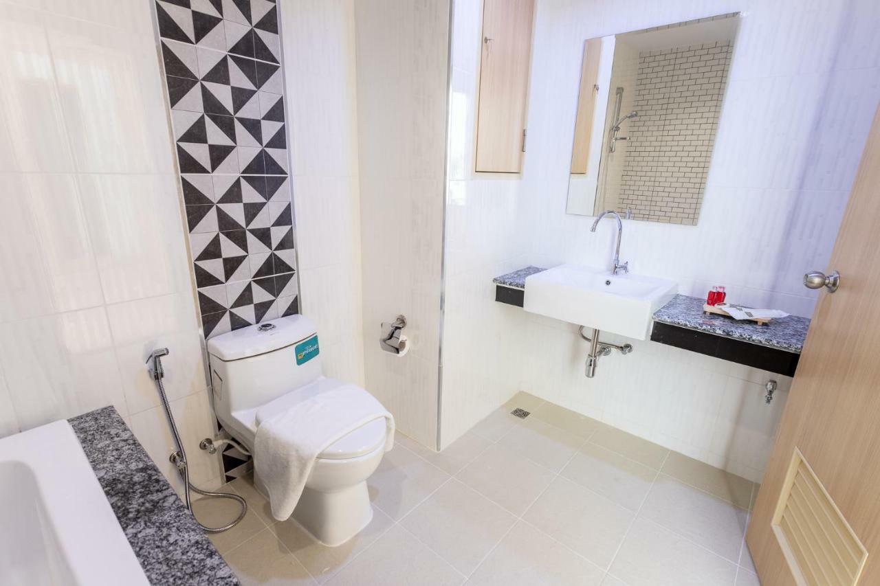 O2 Hotel Lopburi Ngoại thất bức ảnh