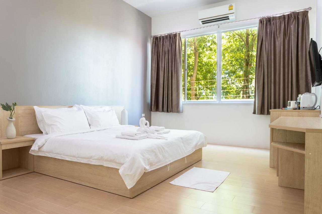 O2 Hotel Lopburi Ngoại thất bức ảnh